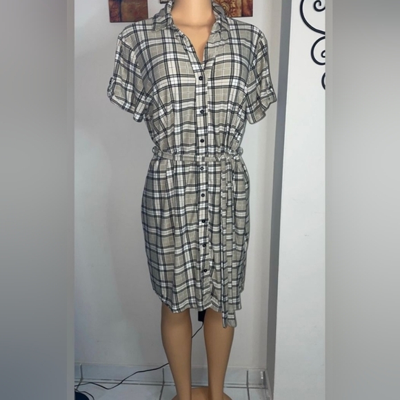 DRESS CHECK SHORT SLEEVE SIZE XL EXCELLENT CONDITIONS - Picture 5 of 7